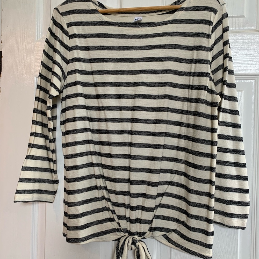 Tie front shirt, size large, black/ivory striped